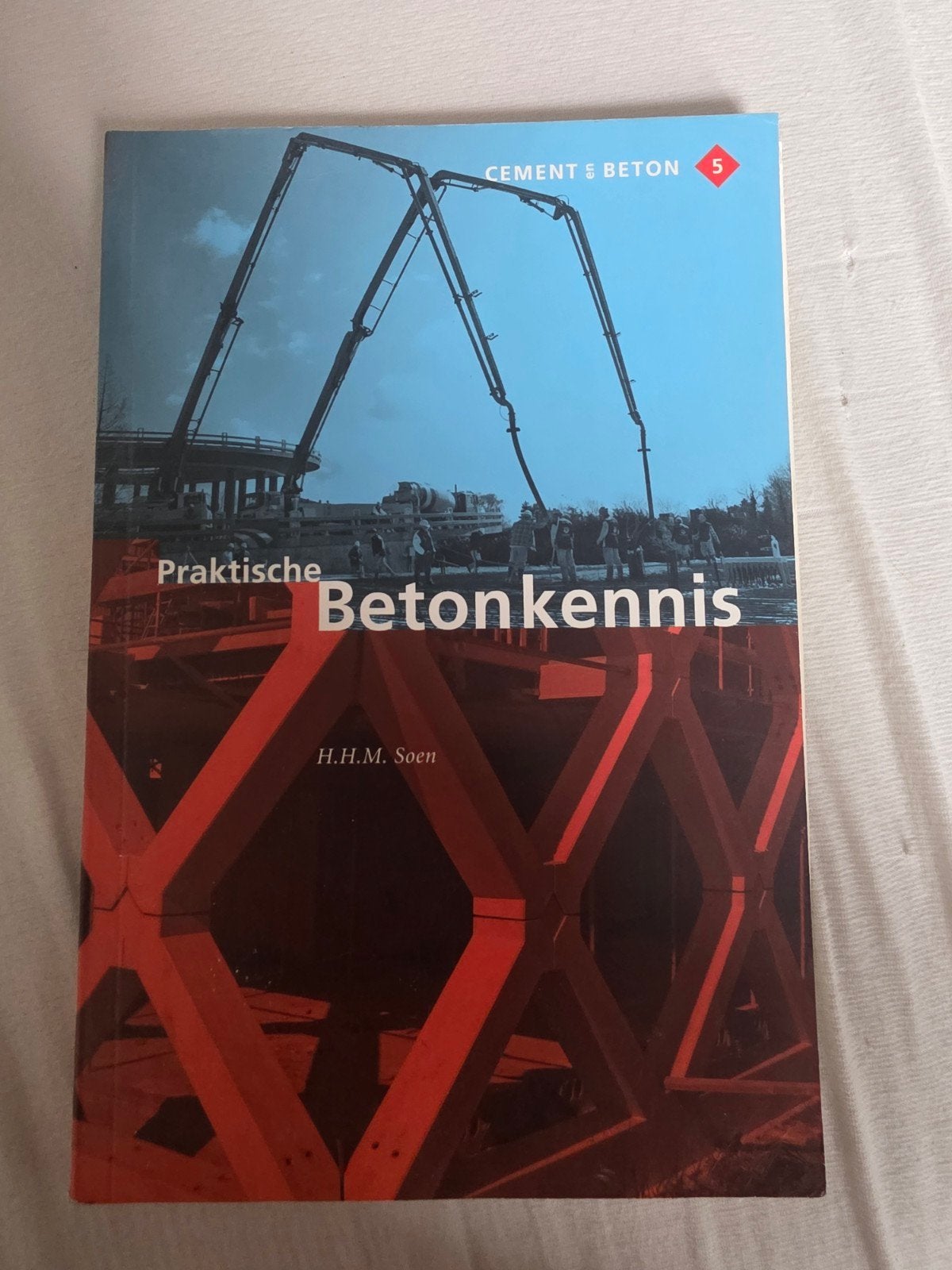 Praktische Betonkenis - Cement & Beton 5, Ophalen of Verzenden, Zo goed als nieuw, Bouwkunde, H.H.M. Soen