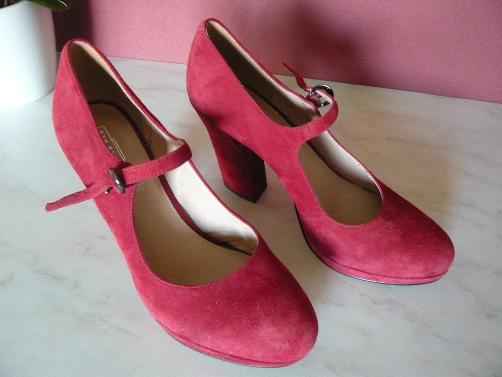 5th. Avenue rood suede schoenen hak 10cm + plateauzool mt 39, Ophalen of Verzenden, Zo goed als nieuw, Rood, 5th Avenue