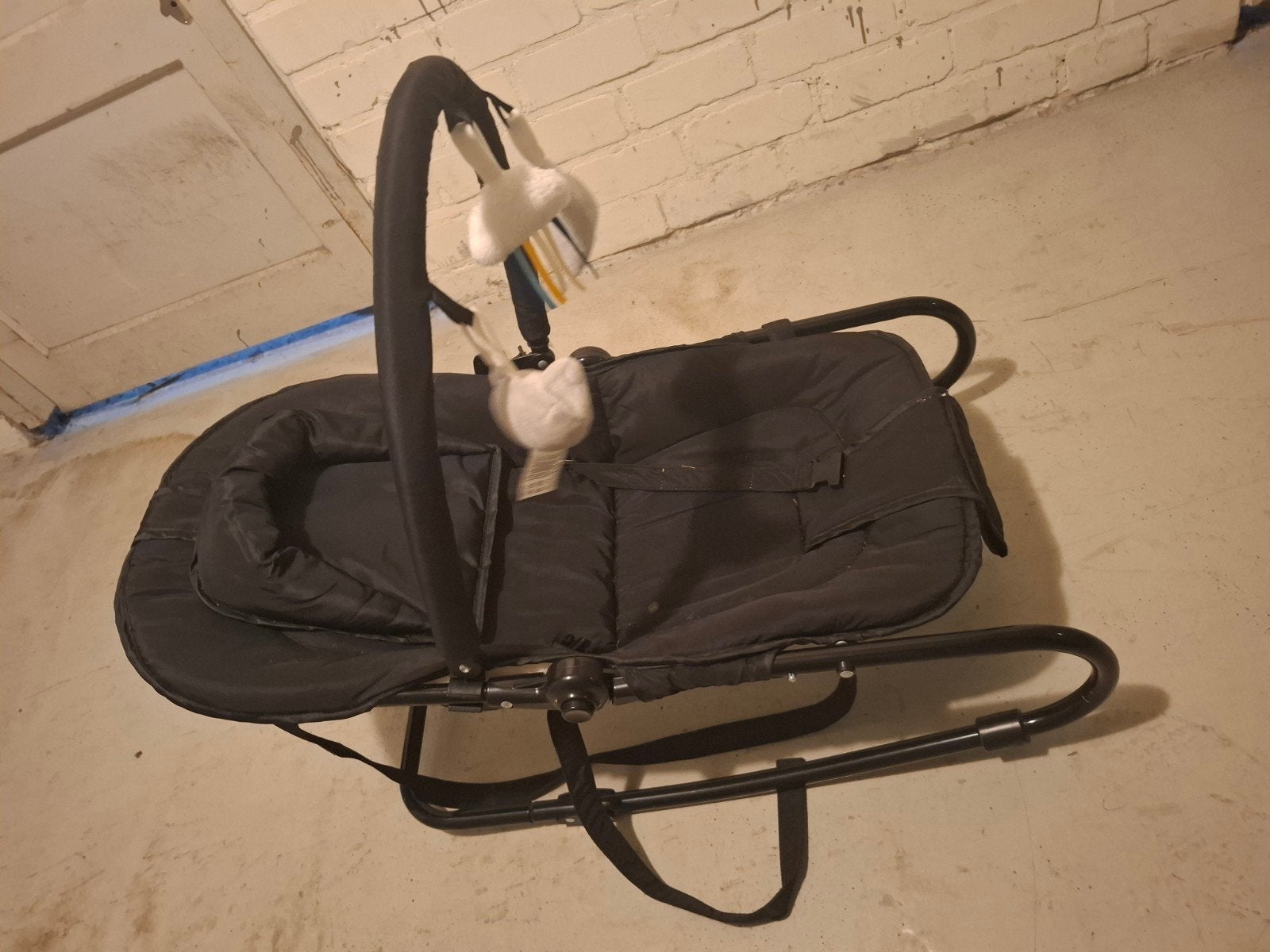Baby wieg schommel stoel schommelstoelen, Kinderen en Baby's, Ophalen, Zo goed als nieuw