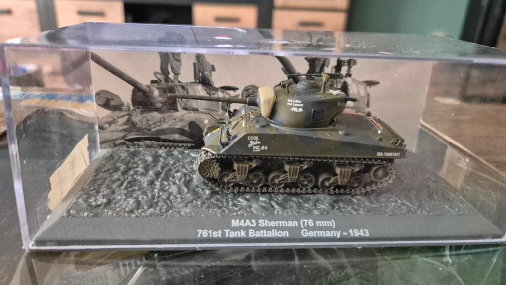 M4A3 Sherman Julia 1:76 - Tweede Wereldoorlog Tank Model, Verzamelen, Militaria | Tweede Wereldoorlog, Ophalen of Verzenden, Overige typen