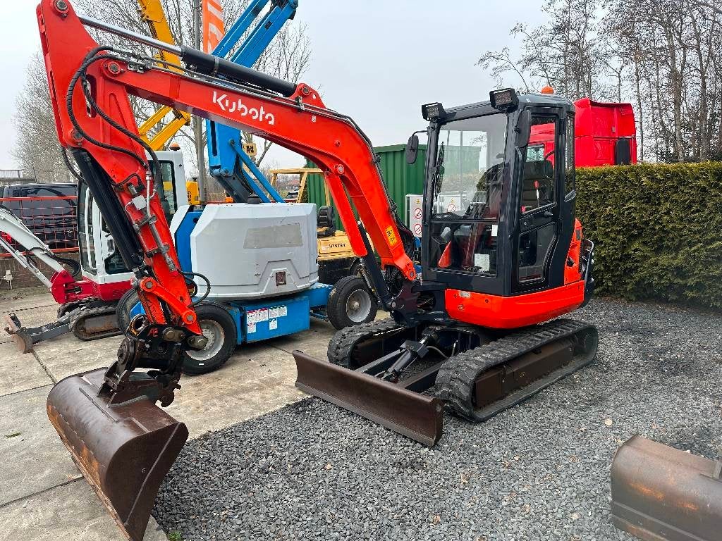 Kubota KX 101-3 A + powertilt H-CW05 (bj 2013), Zakelijke goederen, Machines en Bouw | Kranen en Graafmachines, Graafmachine