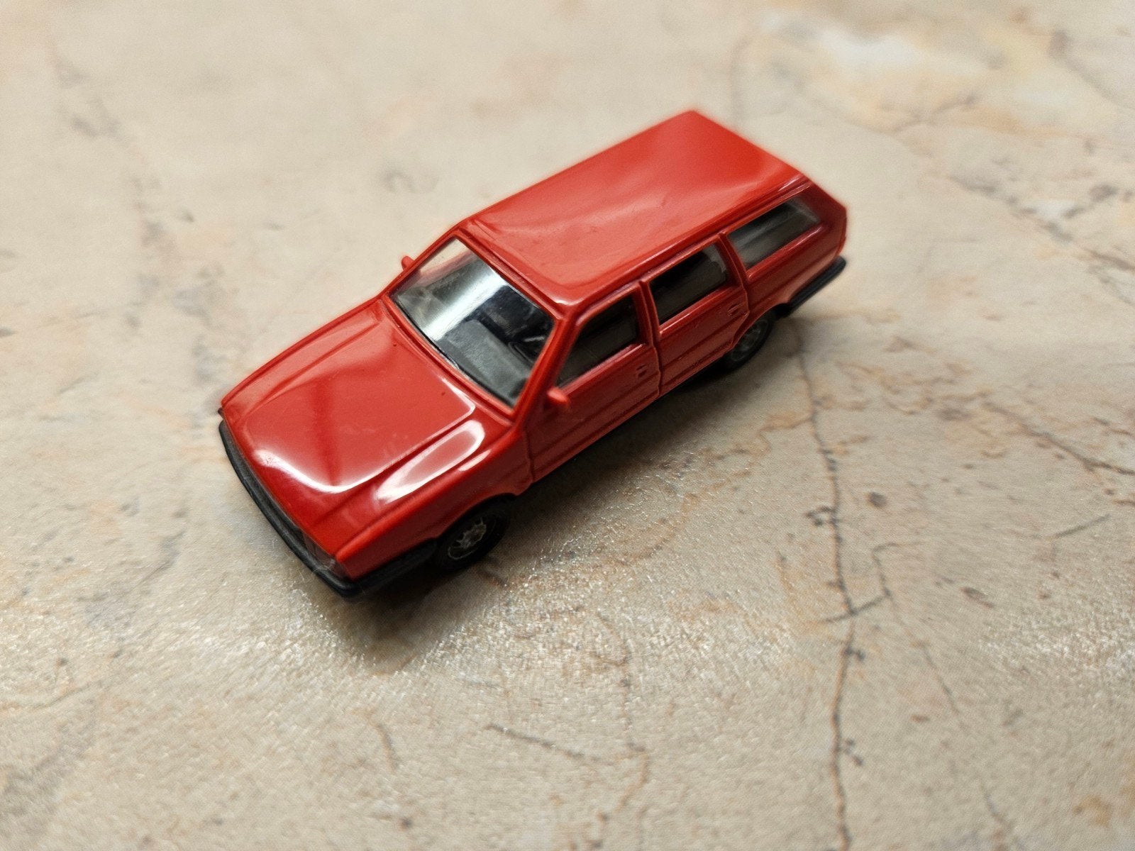 Busch Volkswagen Passat 1:87, Ophalen of Verzenden, Zo goed als nieuw, Auto, Overige merken