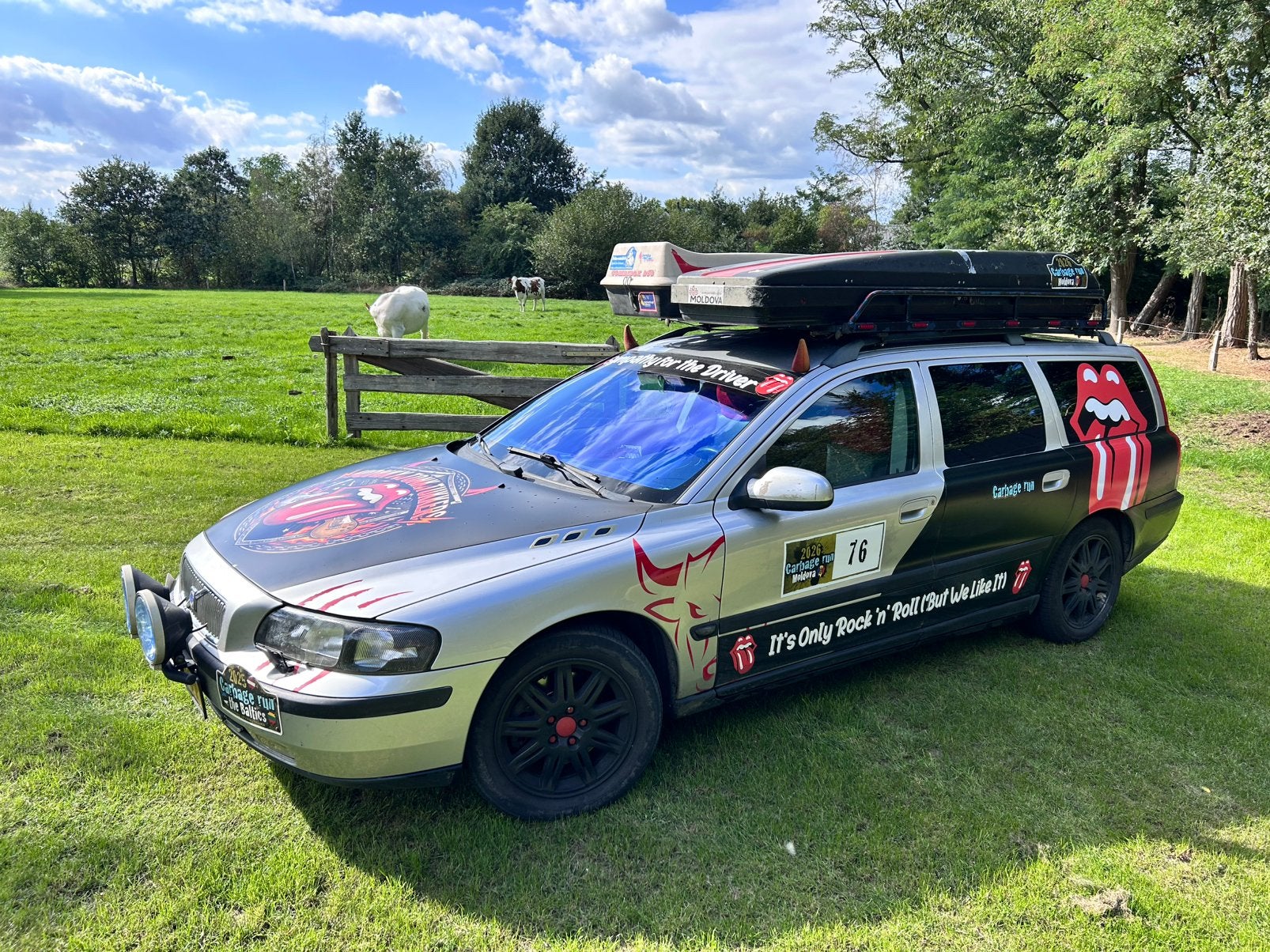 Volvo V70 2.4 T 200PK AUT 2000 Grijs - Carbagerun - Megarun, Auto's, 1800 kg, Zwart, Leder en Stof, Stationwagon