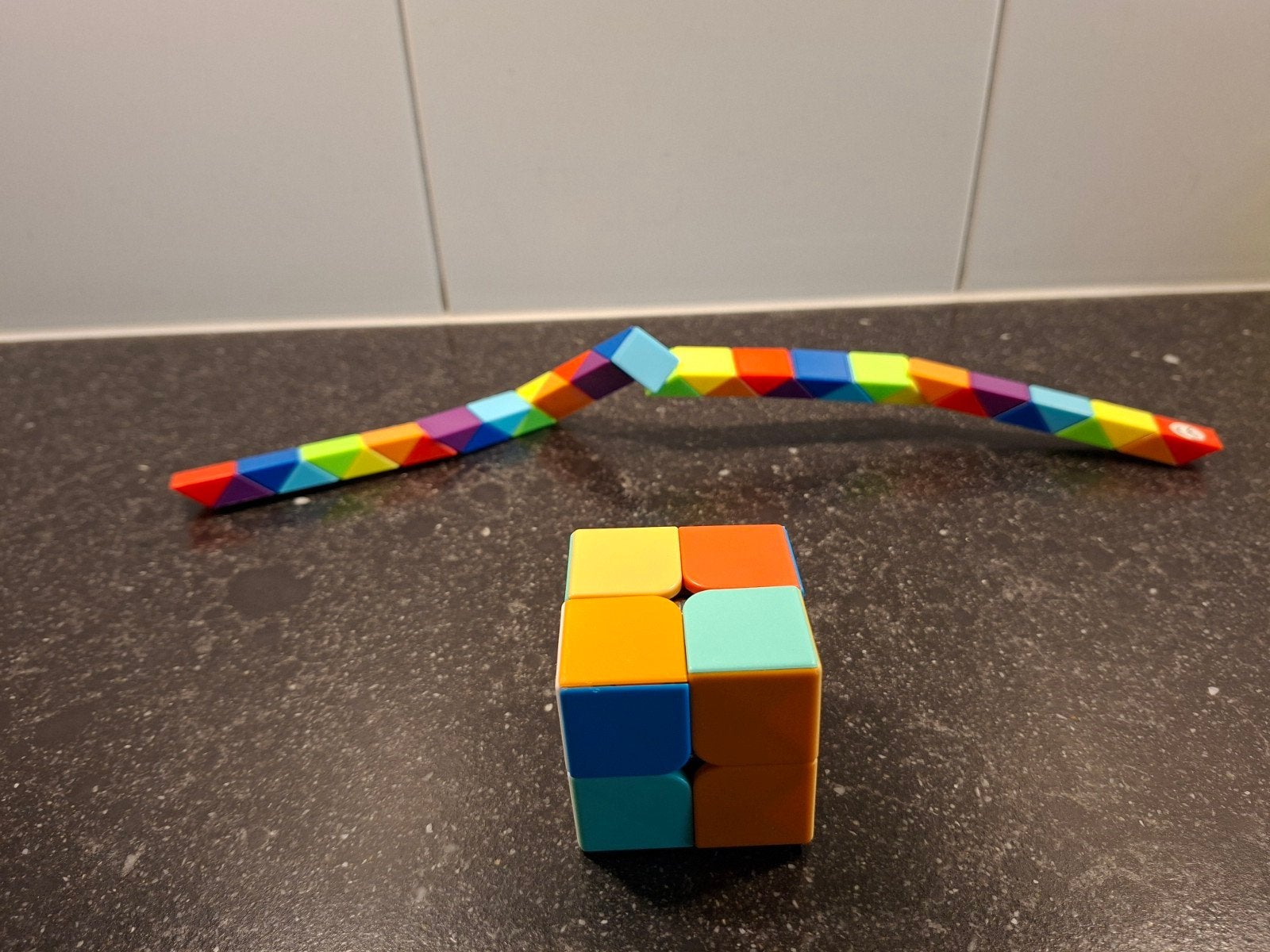 Rubik's kubus en regenboog slang puzzel set, Ophalen of Verzenden, Gebruikt, Jongen of Meisje