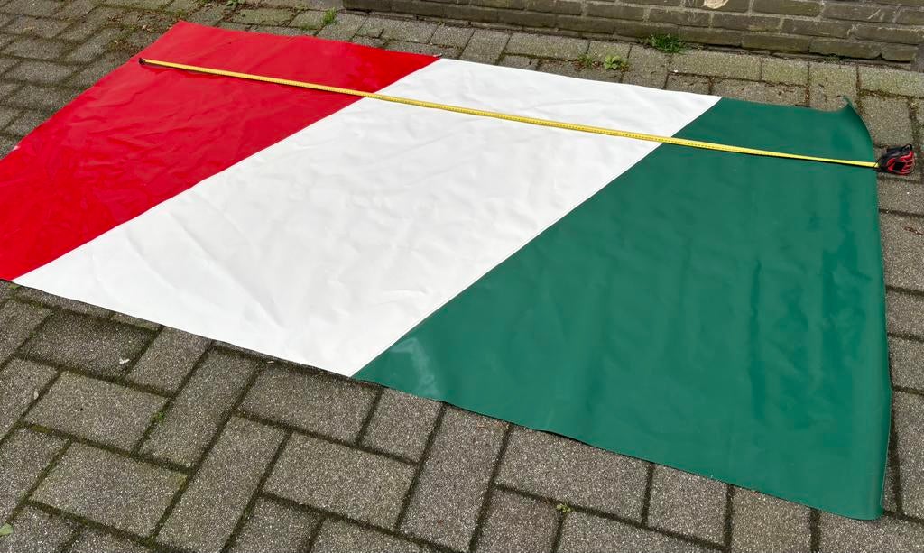 Italiaans buitentafel zeil, Huis en Inrichting, Tafelkleden, Ophalen of Verzenden, Zo goed als nieuw, Rechthoek