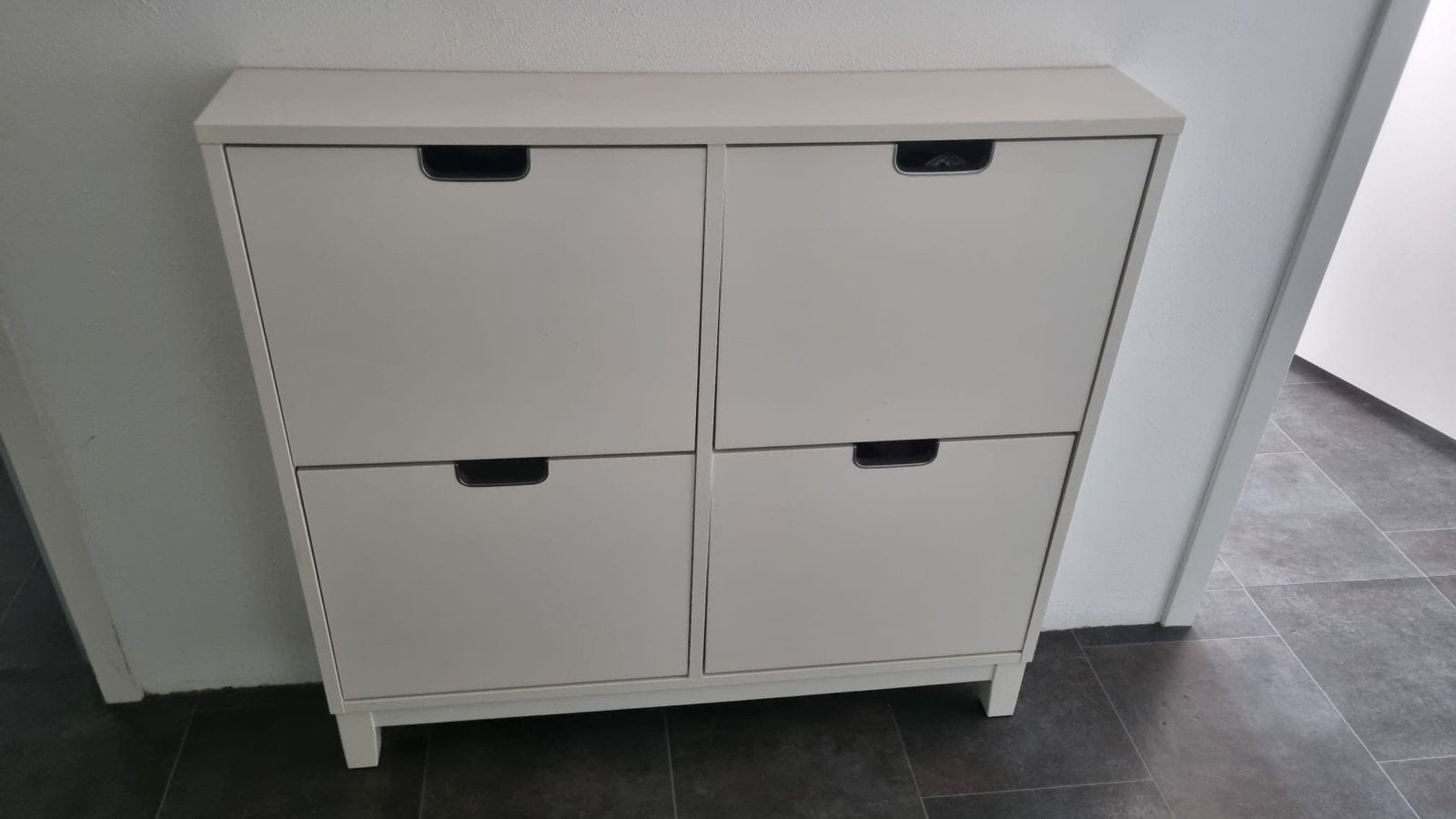 Witte schoenenkast met 4 vakken - gebruikt, Ophalen, Gebruikt