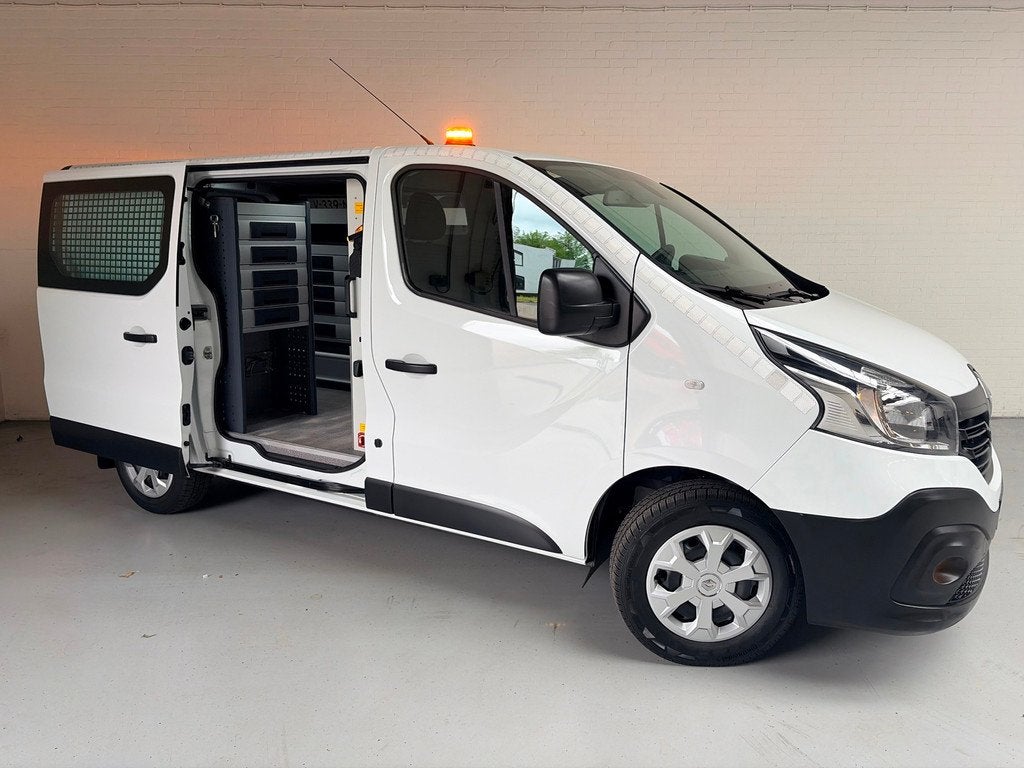 Renault Trafic Servicewagen 1.6 dCi euro6 T27 L1H1 Comfort B, Voorwielaandrijving, Gebruikt, Renault, Wit