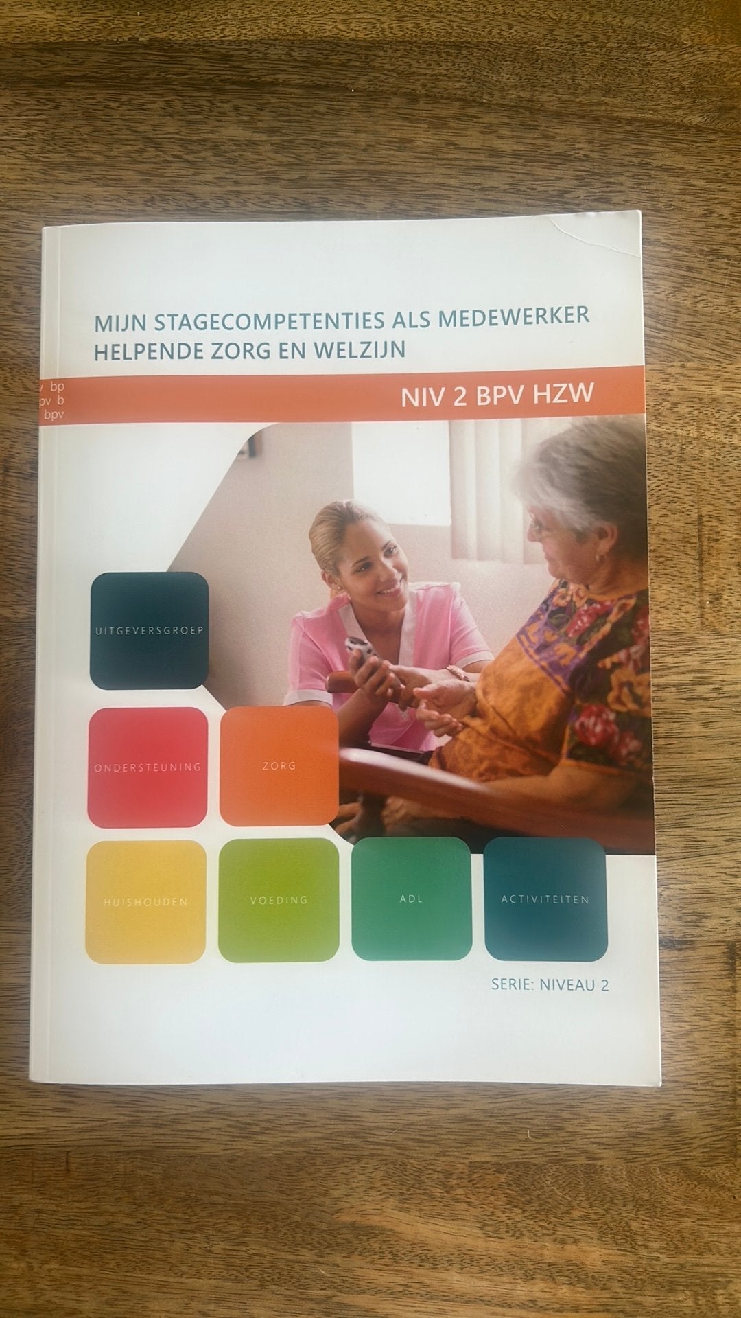 Stageboek helpende zorg & welzijn NIV2, Boeken, Schoolboeken, Diverse, Ophalen of Verzenden, Zo goed als nieuw, Nederlands