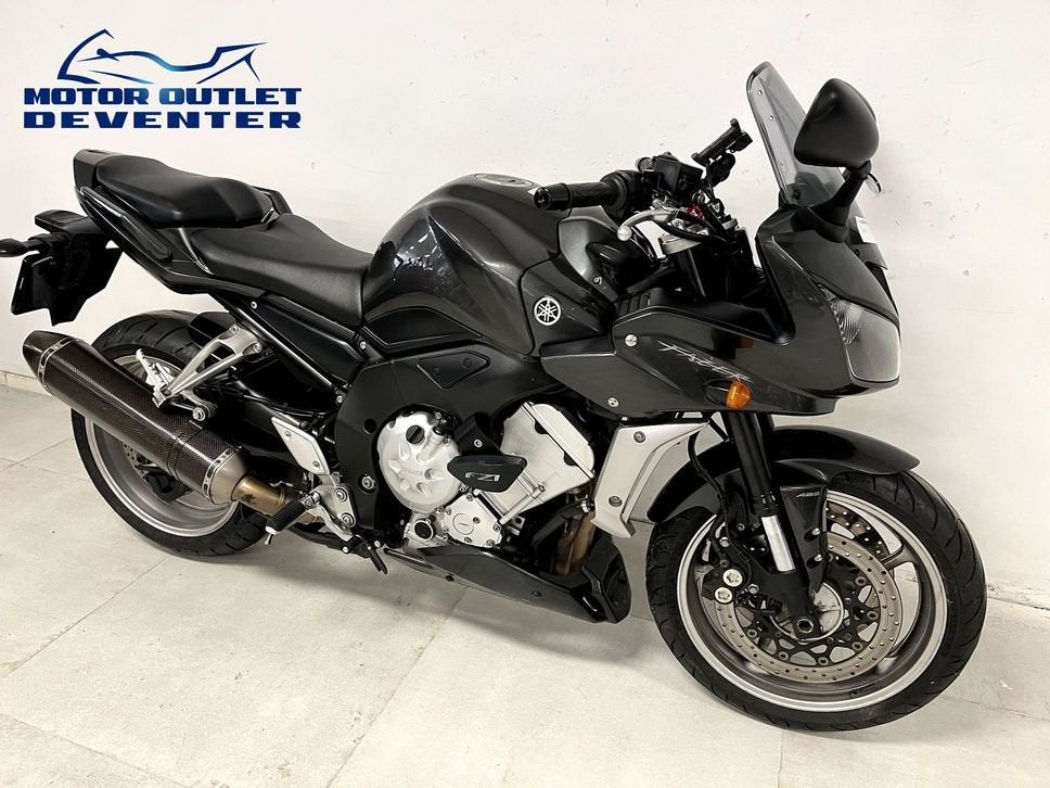 Prachtige YAMAHA FZ 1 S FAZER ABS FZ1S FZ1-S FZ-1S AKRAPOVIC, Motoren, 4 cilinders, Motorrijbewijs A, Bedrijf, Onbekend