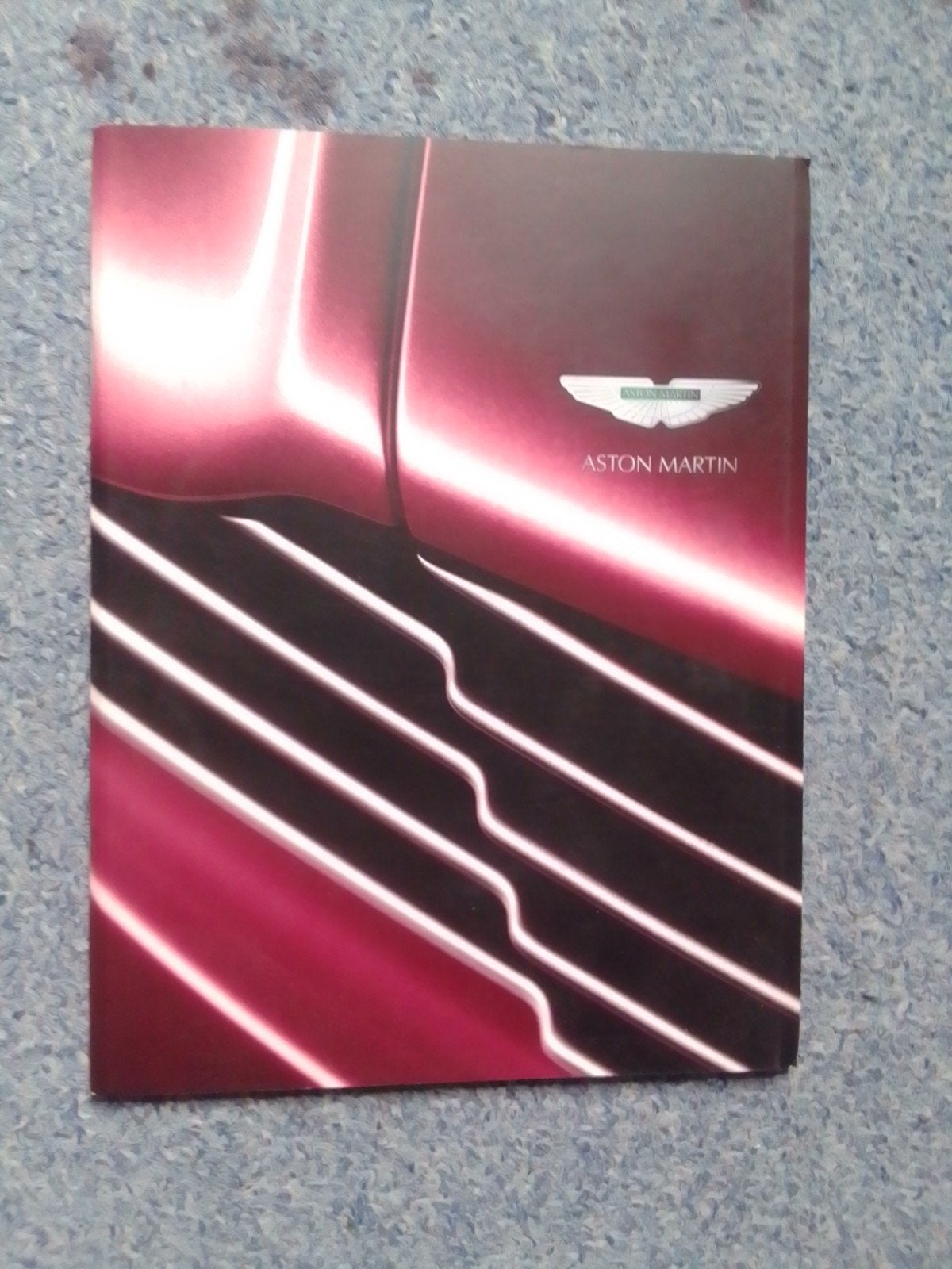 Aston Martin, Ophalen of Verzenden