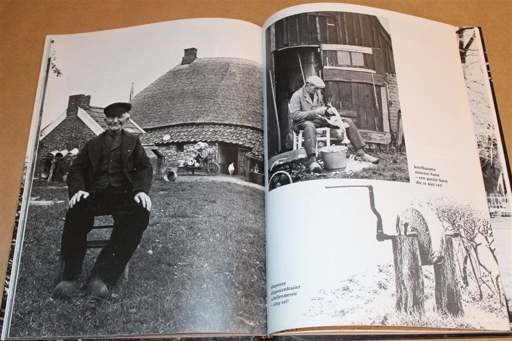Anloo in het Landschap Drenthe — Historie van een Brinkdorp, Ophalen of Verzenden, Gelezen