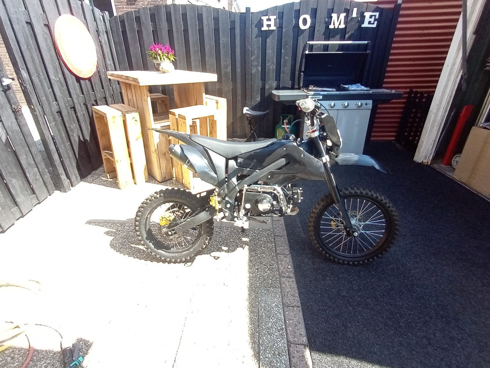 125cc Crossmotor - Zo goed als nieuw, 4 versnellingen, Fietsen en Brommers, 125 cc, Zo goed als nieuw, 4 versnellingen, Ophalen