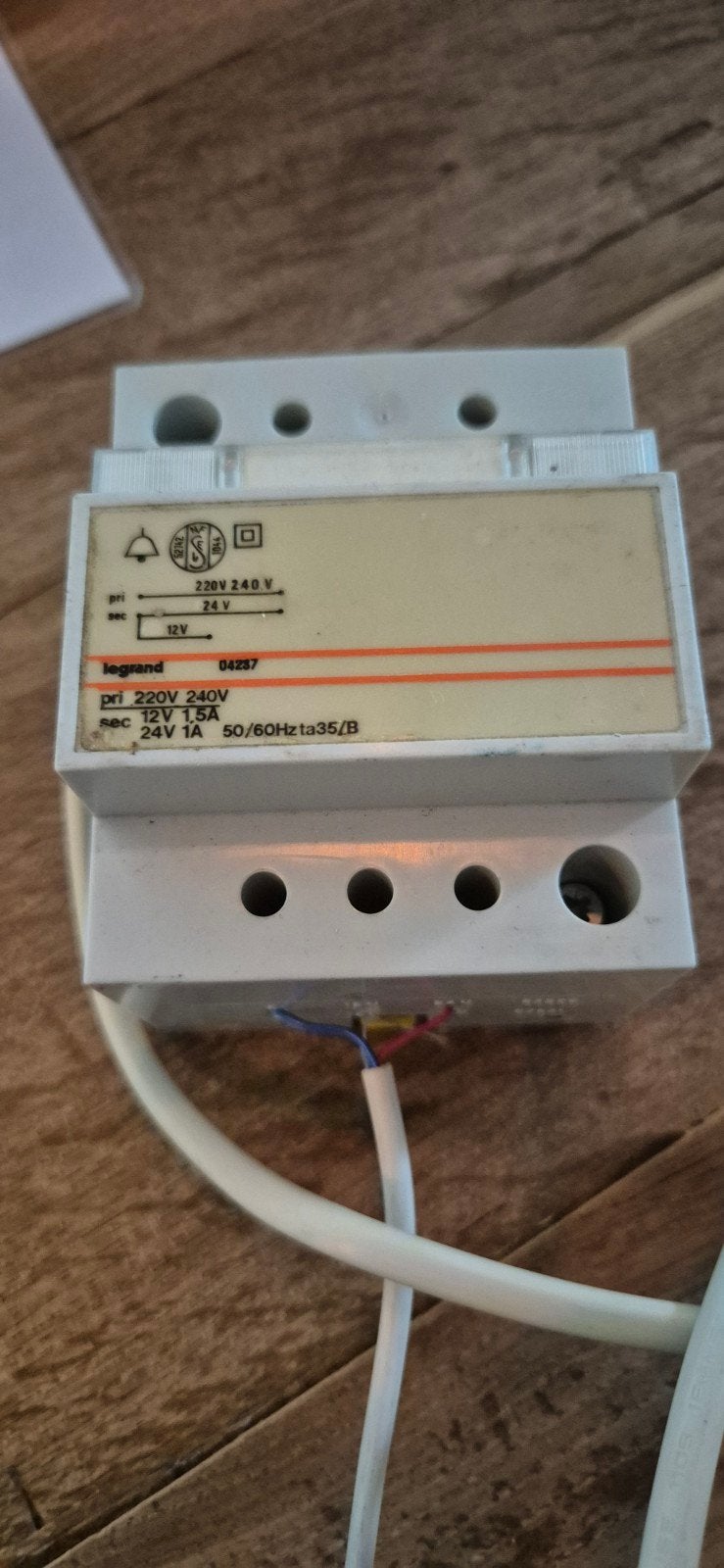 Legrand 04257 Beltransformator 12V 1.5A / 24V 1A, Ophalen of Verzenden, Gebruikt, Overige typen
