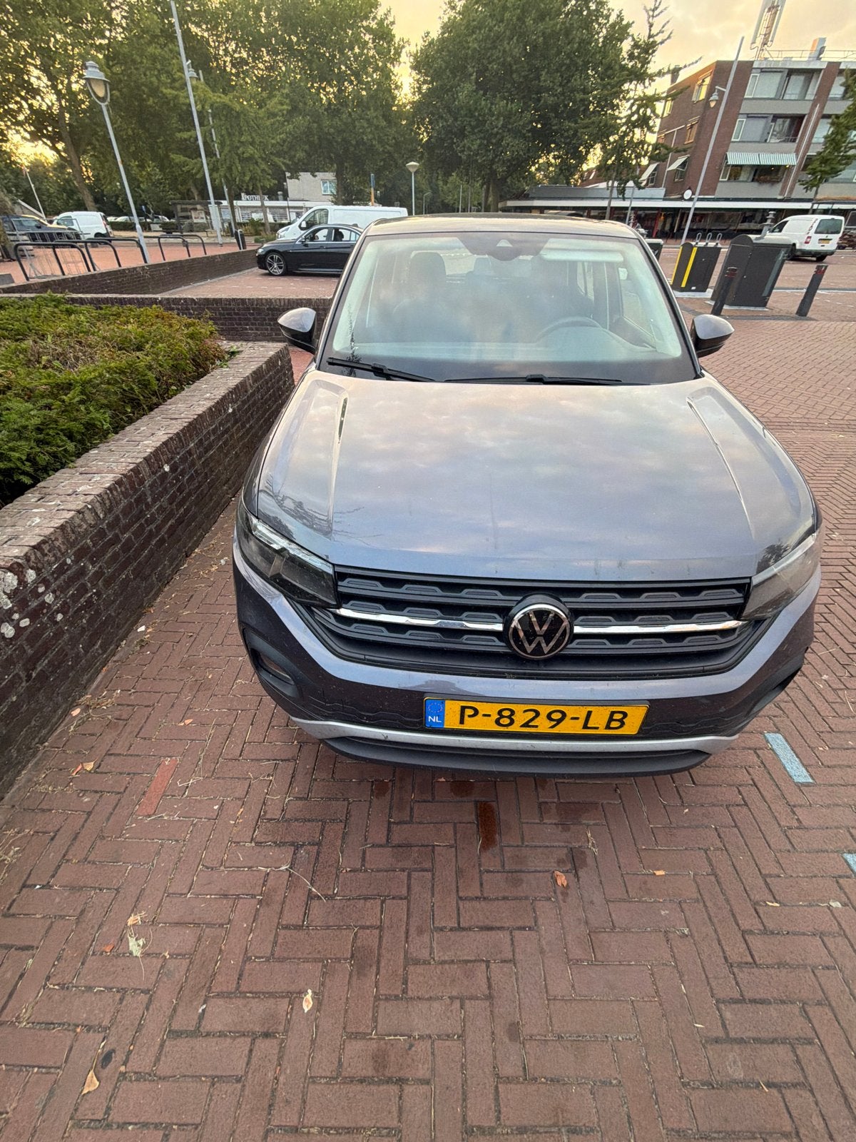 Volkswagen T-Cross 1.0 TSI 110pk 7-DSG 2022 Grijs, Auto's, T-Cross, Particulier, 3 cilinders, 1100 kg