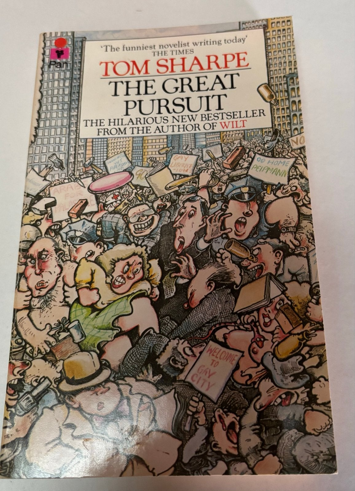 Tom Sharpe - The Great Pursuit (Paperback), Boeken, Ophalen of Verzenden, Gelezen, Europa overig