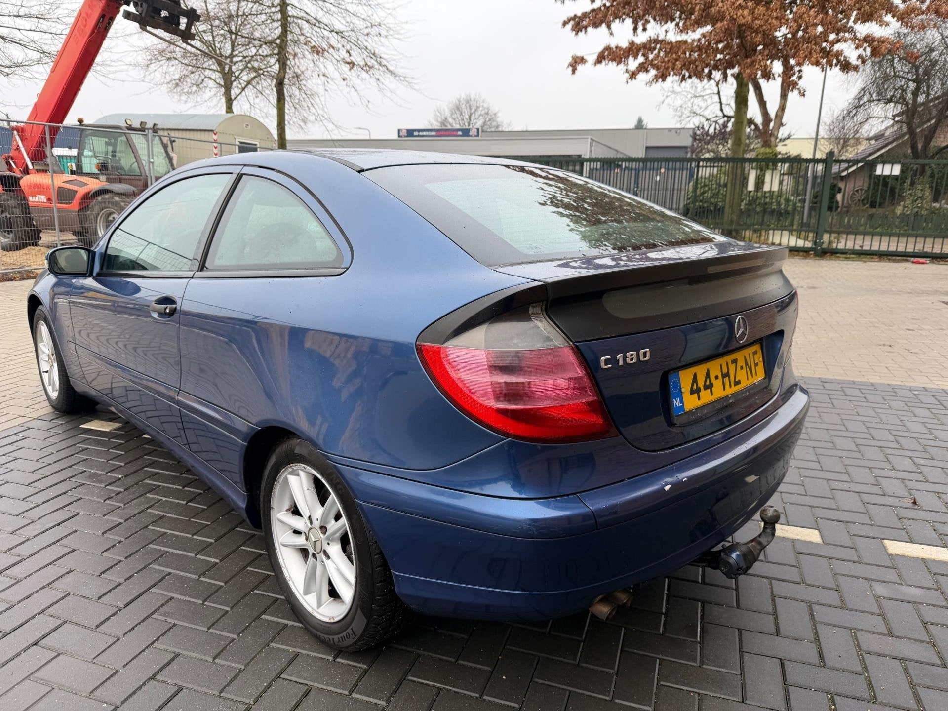 Mercedes-Benz C-klasse Sportcoupé 180, Auto's, Gebruikt, 4 cilinders, 129 pk, Handgeschakeld