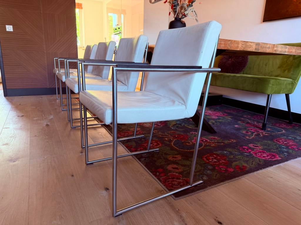 4 Harvink stoelen wit, Huis en Inrichting, Stoelen, Wit, Leer, Ophalen of Verzenden, Zo goed als nieuw