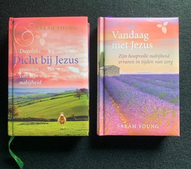 Vandaag met Jezus & Dicht bij Jezus; Sarah Young, Ophalen of Verzenden, Gelezen