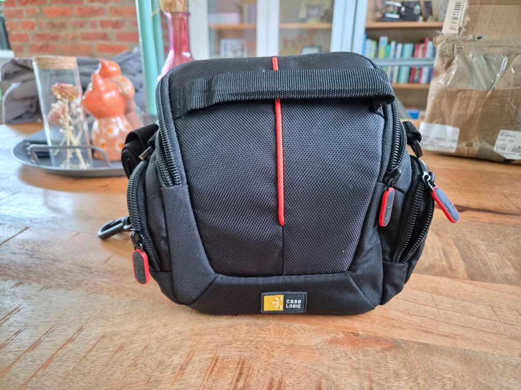 Case Logic cameratas / kleine tas, Ophalen of Verzenden, Zo goed als nieuw, Overige typen, Overige merken