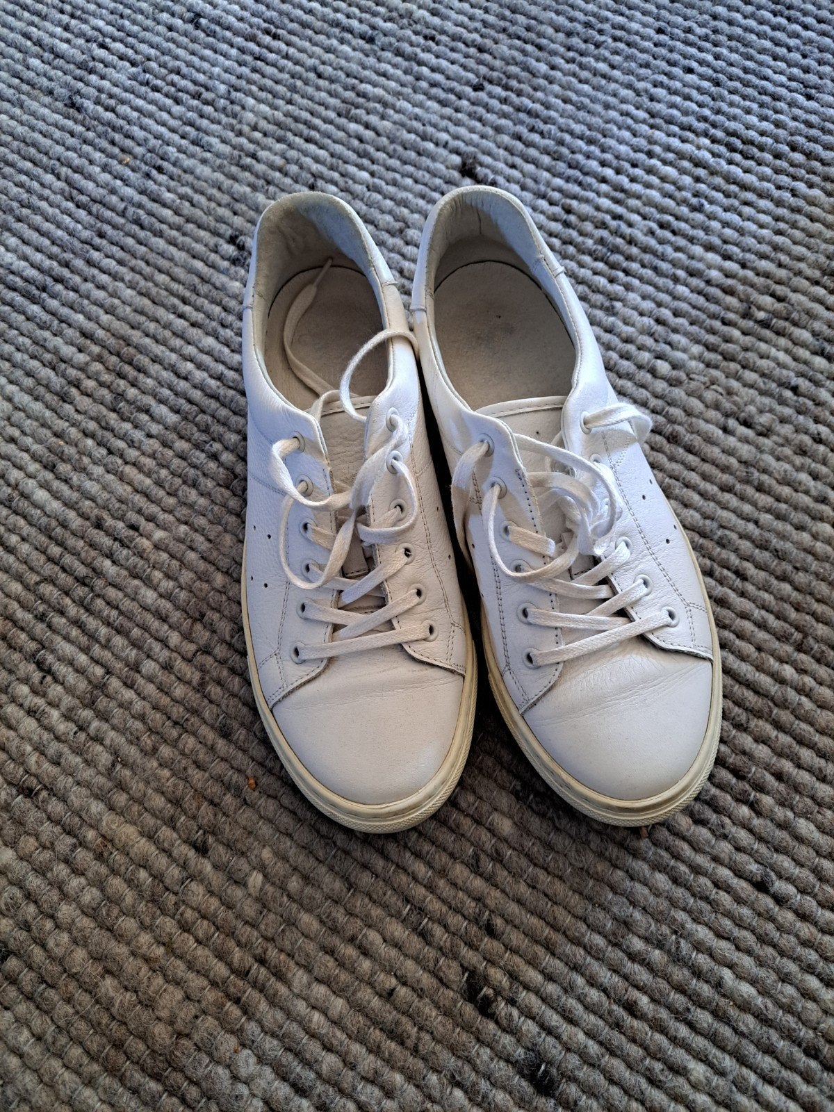 Celine sneakers,gympen maat 41, Kleding | Dames, Schoenen, Wit, Ophalen of Verzenden, X, X