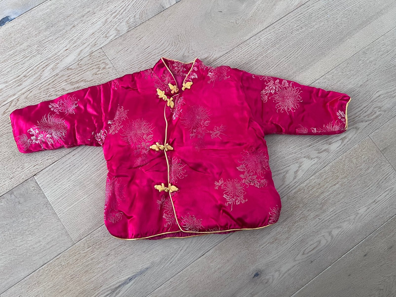 Vintage jaren 70 gewatteerd Chinees kinderkasje, Ophalen of Verzenden, Gebruikt, Meisje, Jasje