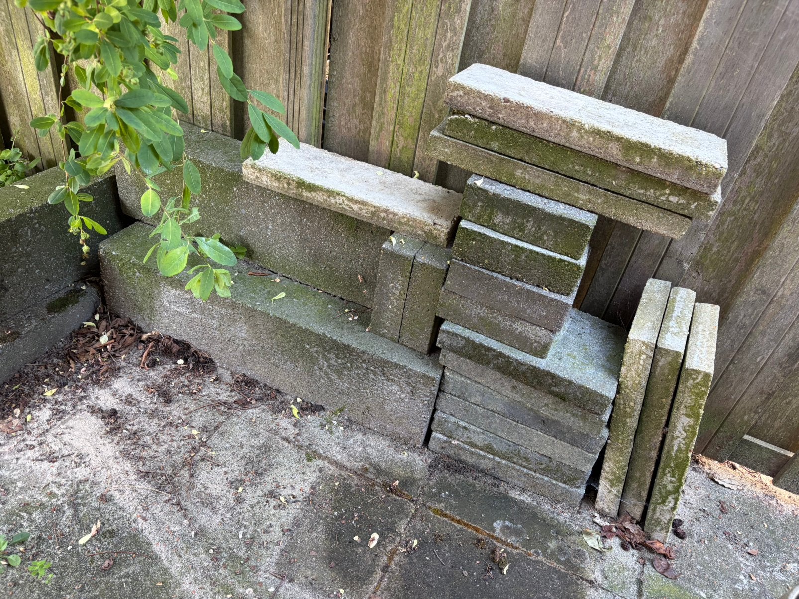 GRATIS bielzen, border en overige tegels, Tuin en Terras, Bielzen en Borders, Ophalen, Gebruikt, Minder dan 100 cm, Biels