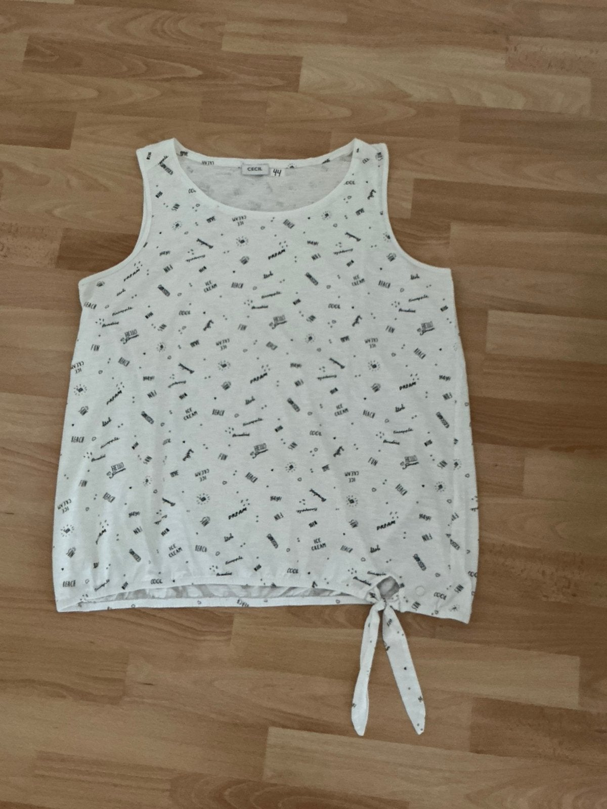 Merk:Cecil shirt kleur wit maat 44, Wit, Ophalen of Verzenden, Zo goed als nieuw, Zonder mouw