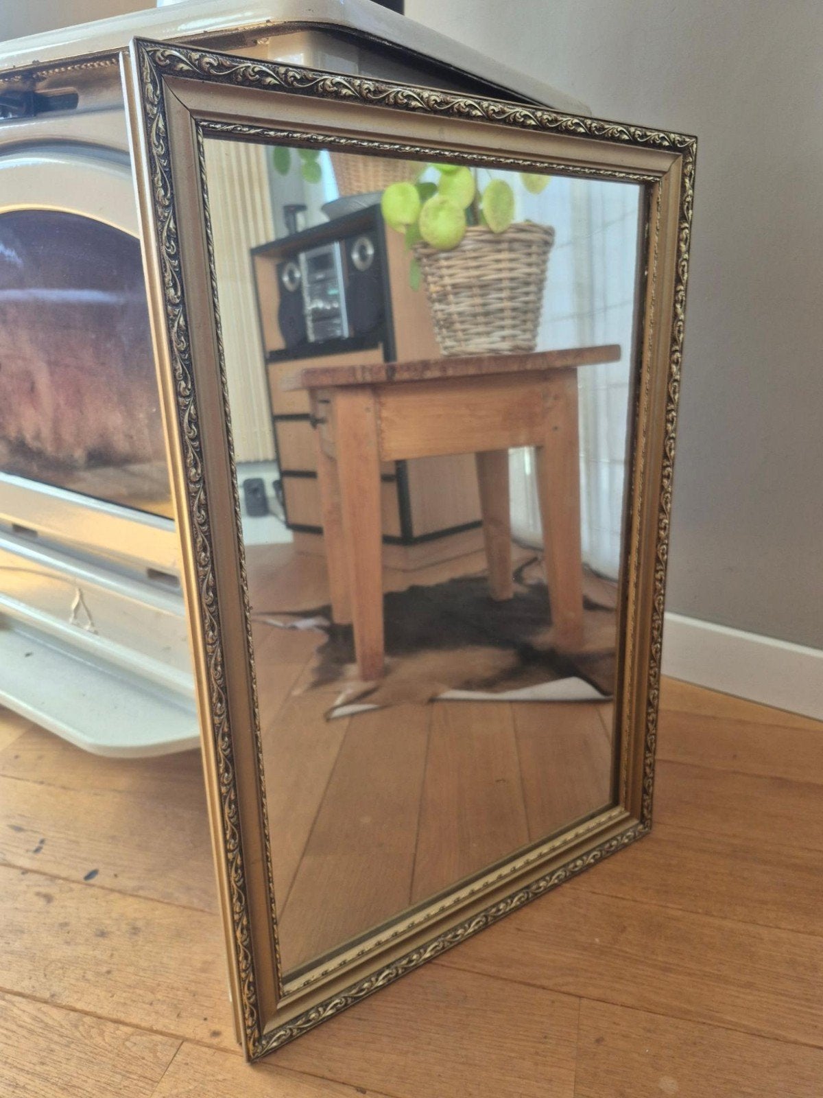 vintage houten spiegel, Minder dan 50 cm, Gebruikt, Ophalen of Verzenden, Minder dan 100 cm