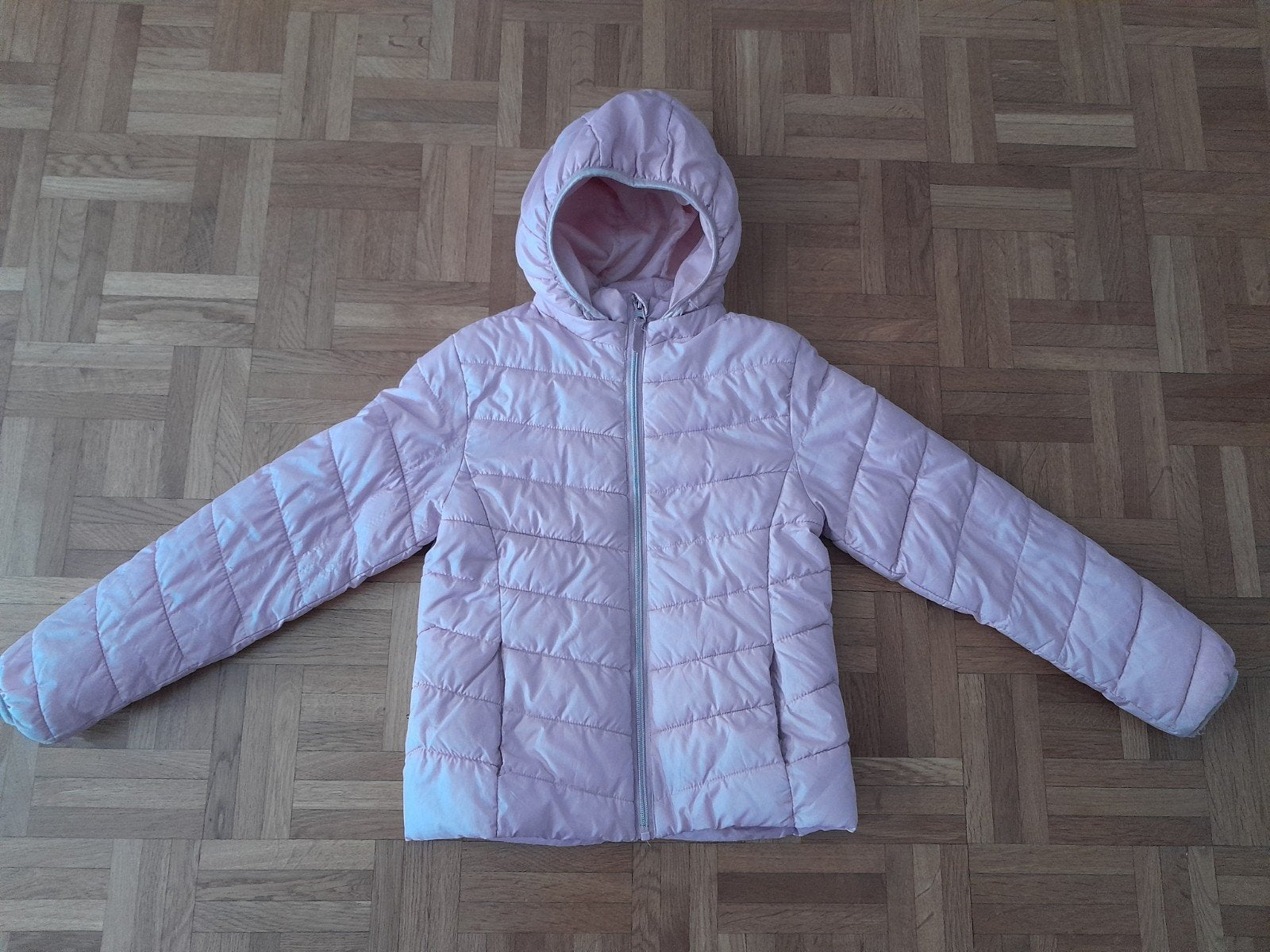 Tussenjas van H&M, maat 140, lichtroze met capuchon, Gebruikt, Meisje, H&M, Ophalen of Verzenden