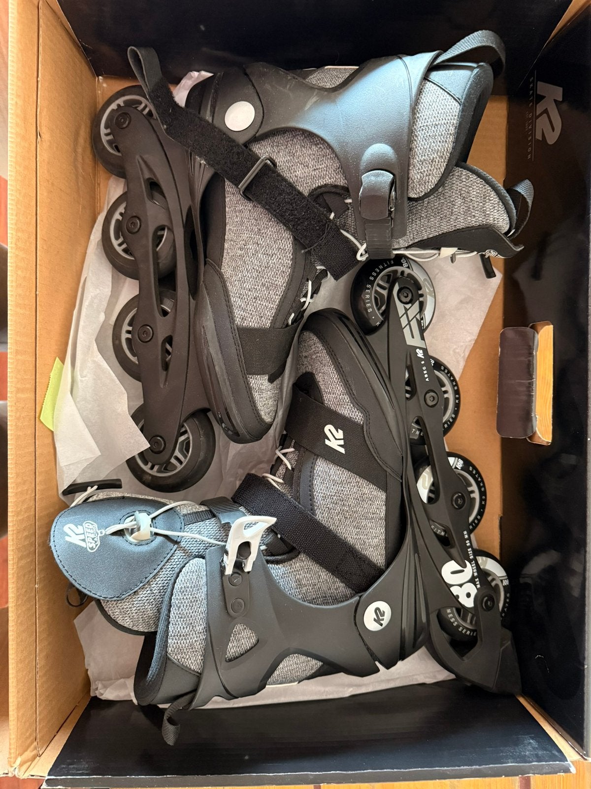 Selling new roller skates, size 41,5, Ophalen of Verzenden, Zo goed als nieuw