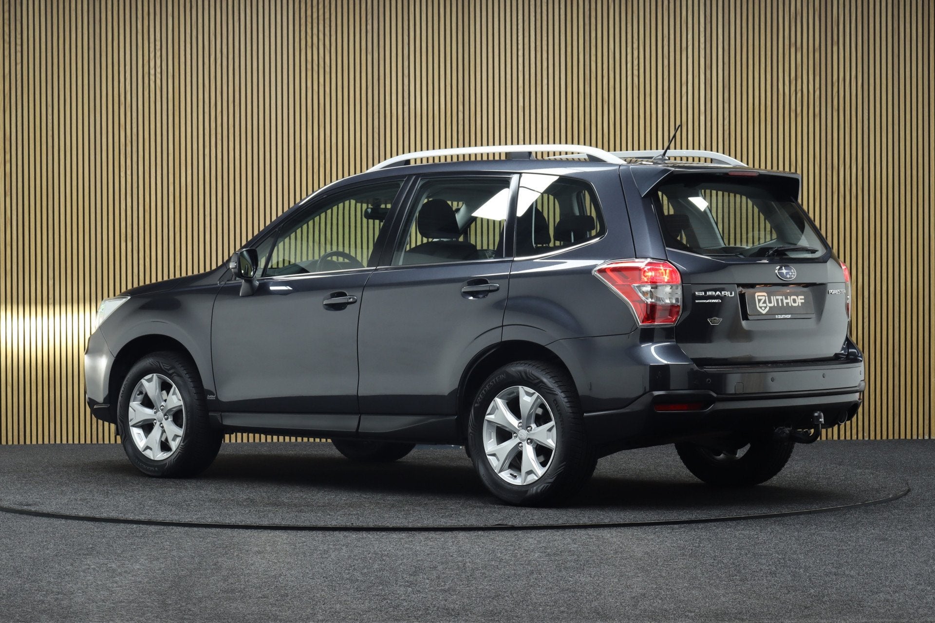 Subaru Forester 2.0 Luxury AWD | Afneembare Trekhaak | Cruis, Auto's, Subaru, Zwart, 4 cilinders, Bedrijf, Forester