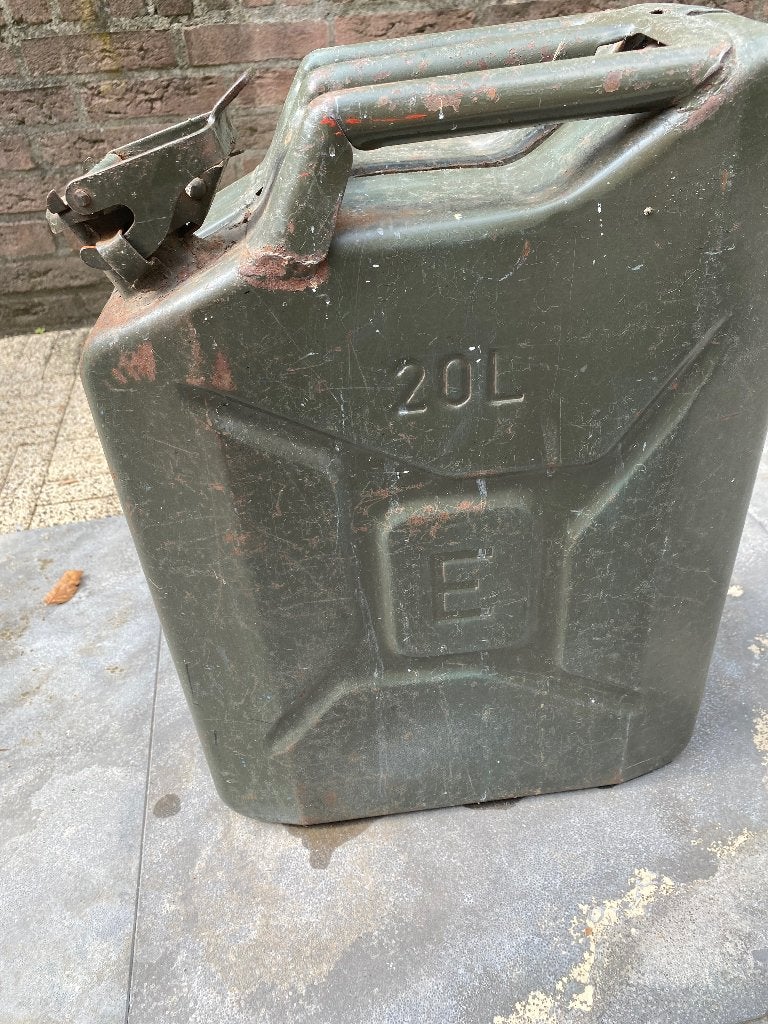 Brandstof jerrycan leger, Ophalen of Verzenden, Landmacht, Nederland