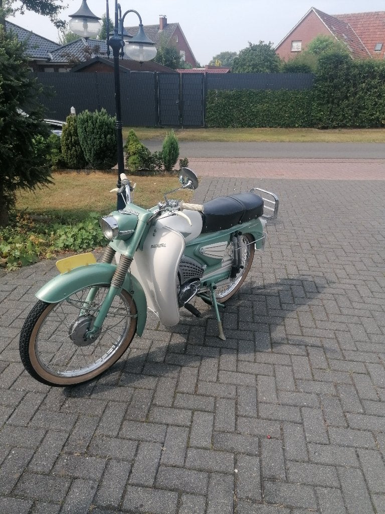 betavus combi sport, Maximaal 45 km/u, Batavus, 3 versnellingen, 49 cc