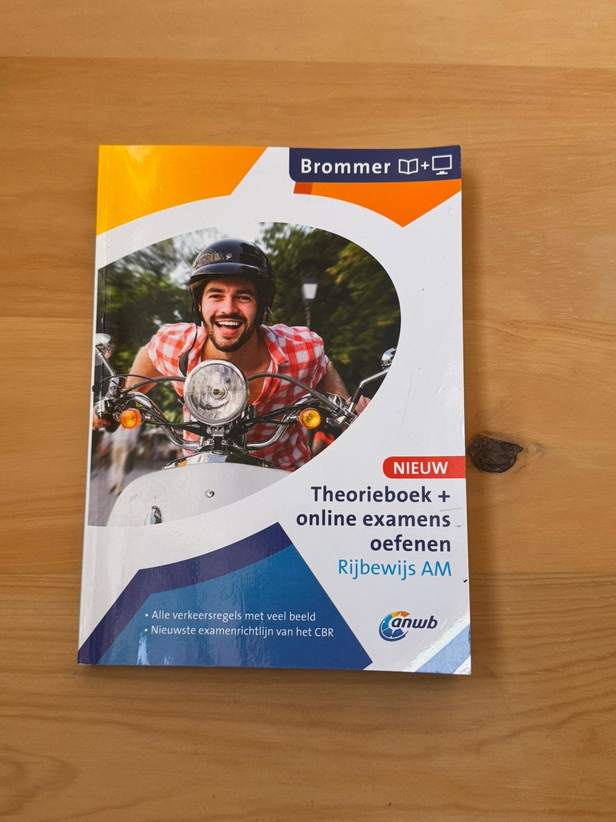 Rijbewijs AM brommer leerboek, Ophalen of Verzenden, Zo goed als nieuw