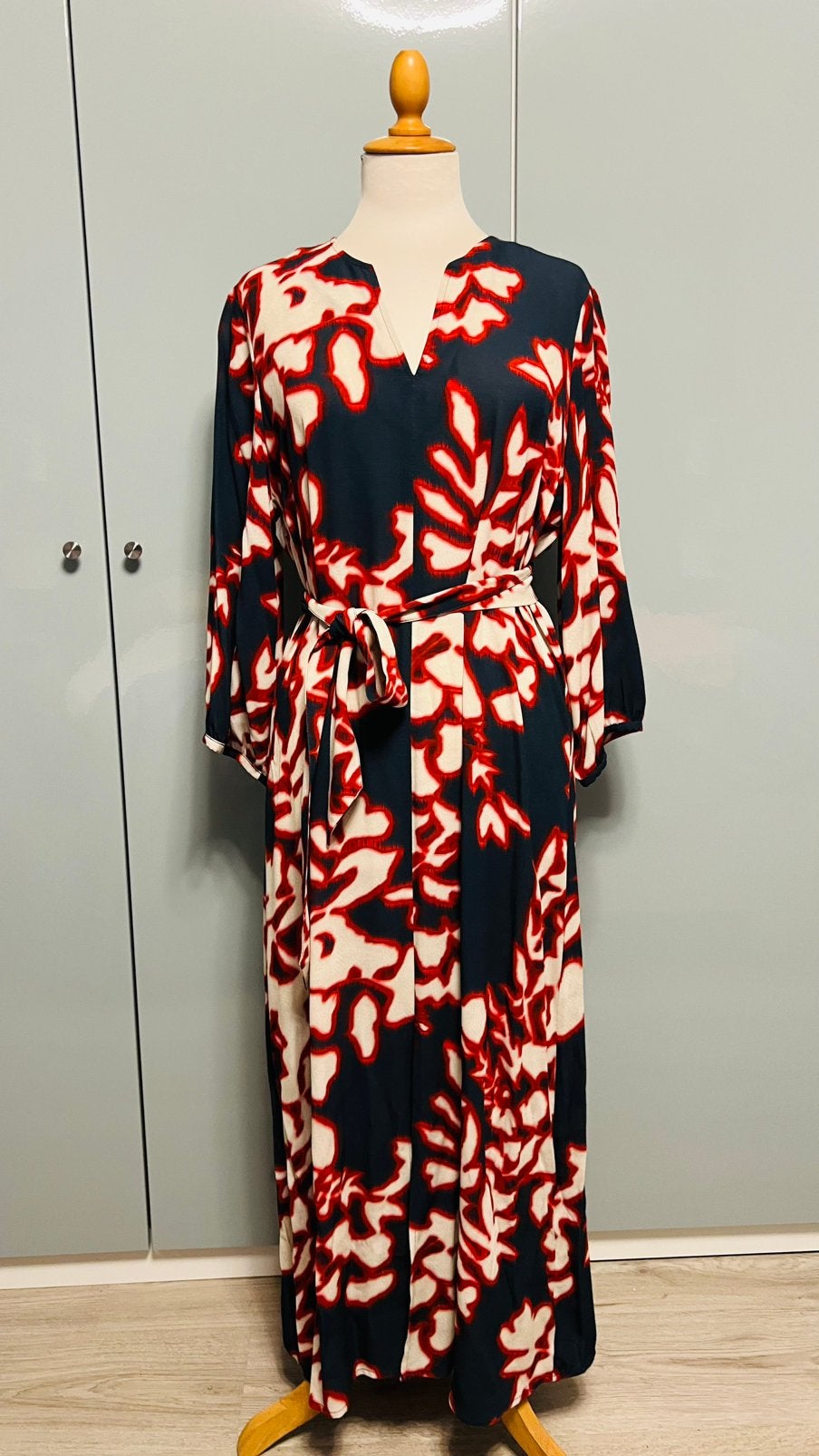 Kyra jurk maat L / 40.  NIEUW!, Kleding | Dames, Maat 38/40 (M), Nieuw, Kyra., Onder de knie