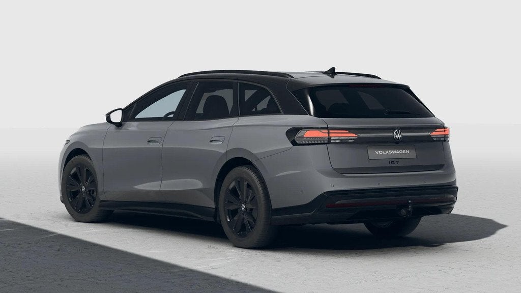 Volkswagen ID.7 Tourer 204pk Limited Edition 59 kWh | Trekha, Auto's, Volkswagen, 12 maanden, Zwart, 1972 kg, Nieuw