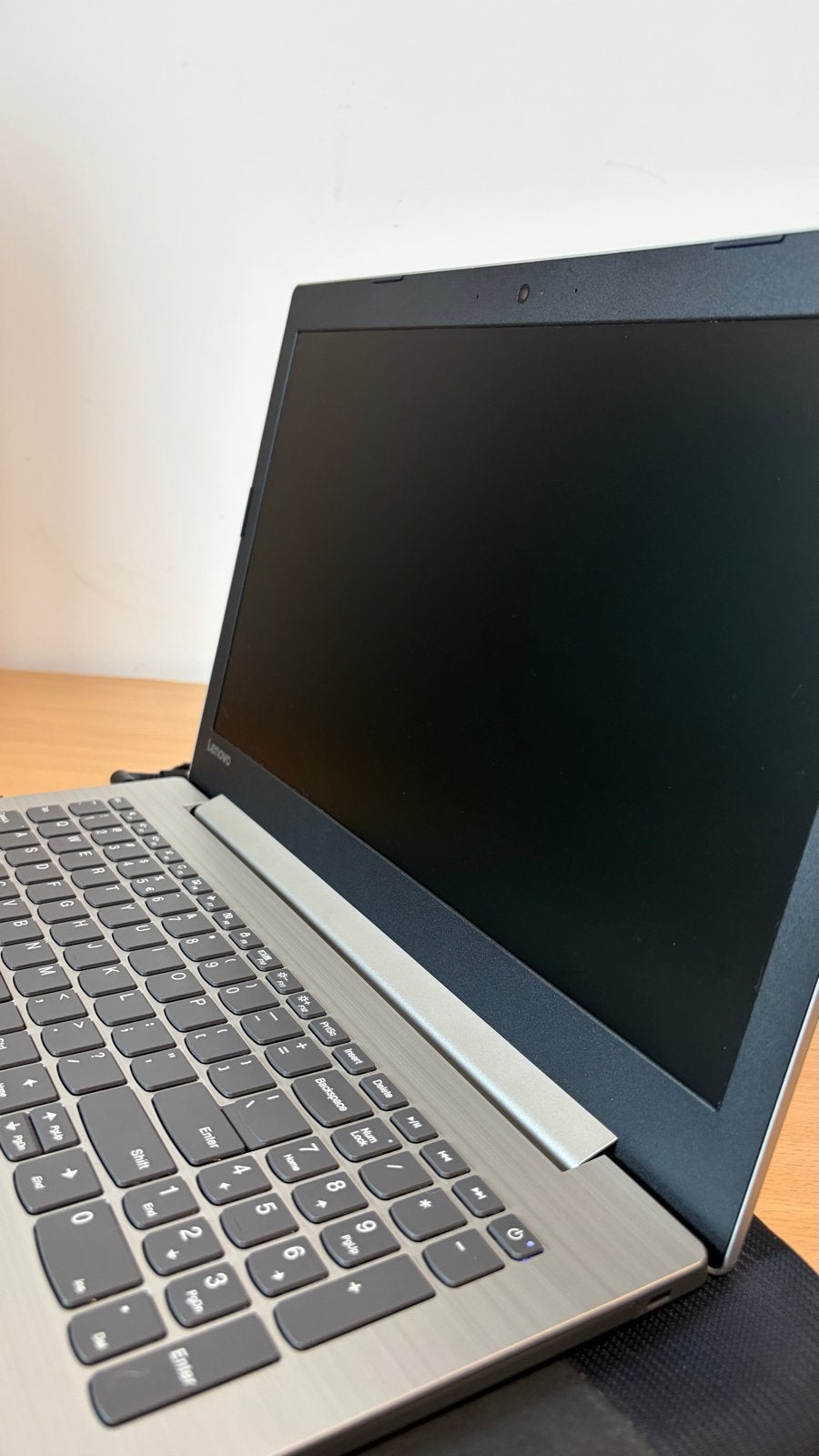 Lenovo Ideapad Laptop - NIEUWSTAAT, 2 tot 3 Ghz, 8 GB, Ophalen of Verzenden, Zo goed als nieuw