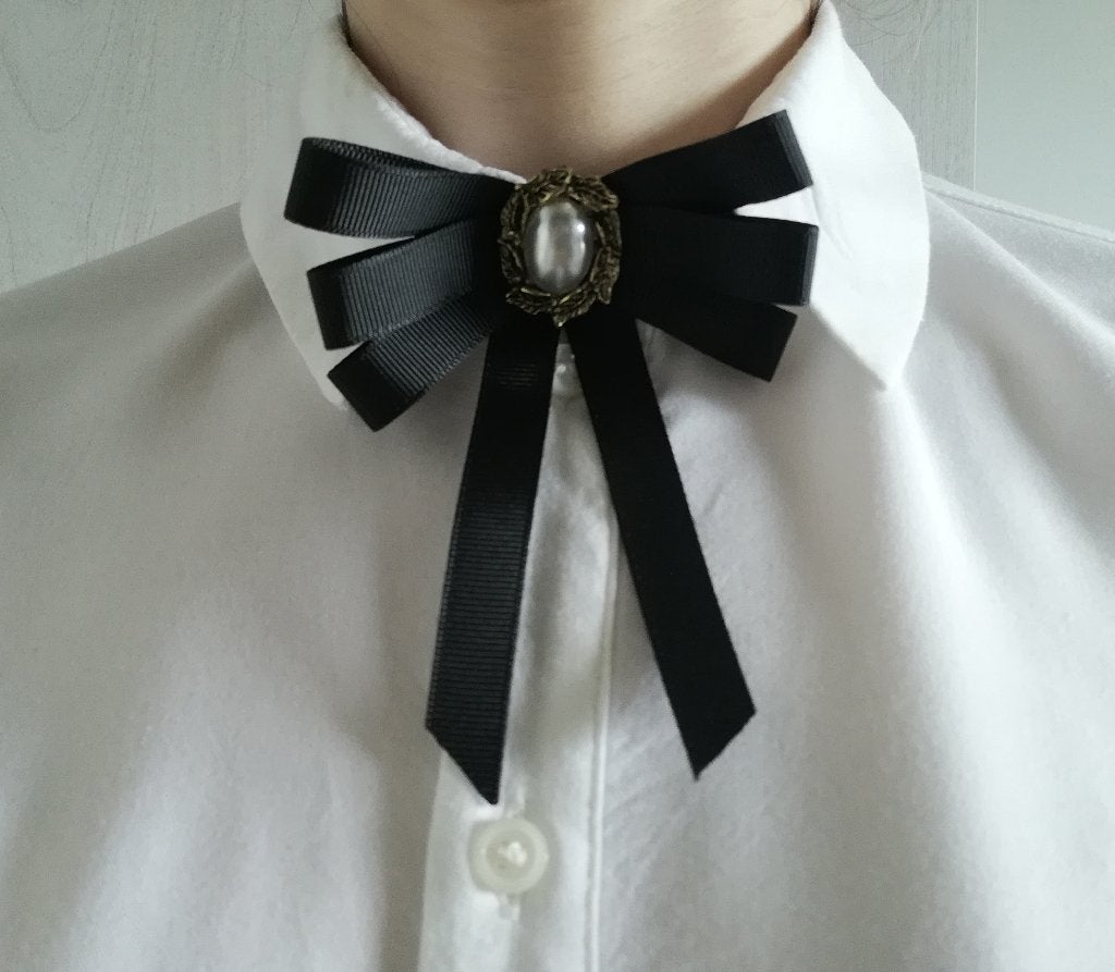 Zwarte Strik met Broche, Sieraden, Tassen en Uiterlijk, Overige Accessoires, Ophalen of Verzenden, Nieuw