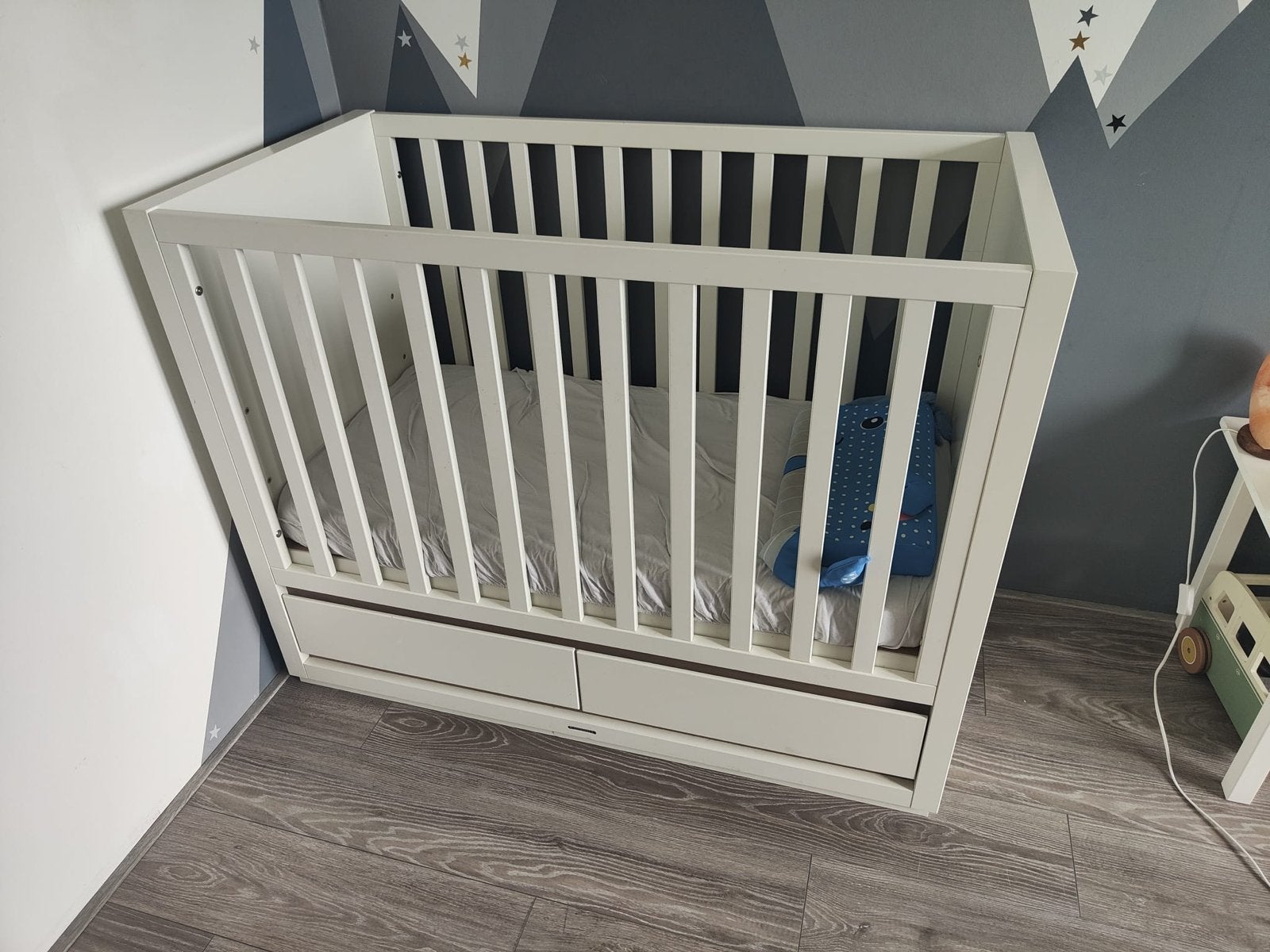 Kidsmill Accent Babybed Wit 60x120 cm met lades, Ophalen, Gebruikt, Ledikant