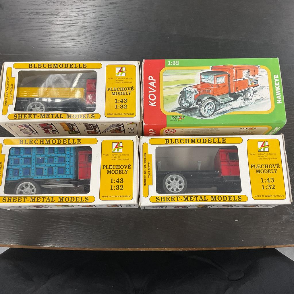 Blikken vrachtauto,s made czech republic, Antiek en Kunst, Ophalen of Verzenden