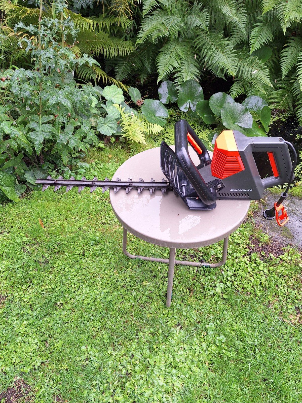Gardena 400 heggenschaar., Ophalen of Verzenden, Gebruikt, Elektrisch, Gardena