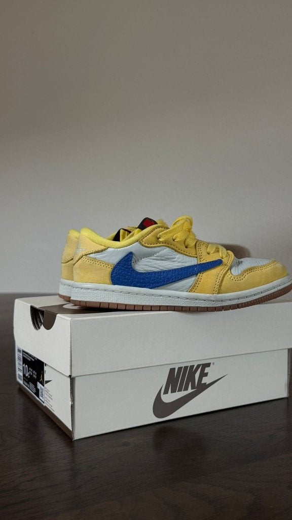 Travis Scott sneaker Canary/ Bleu mt 27, Kinderen en Baby's, Gebruikt, Jongen of Meisje, Schoenen, Ophalen of Verzenden