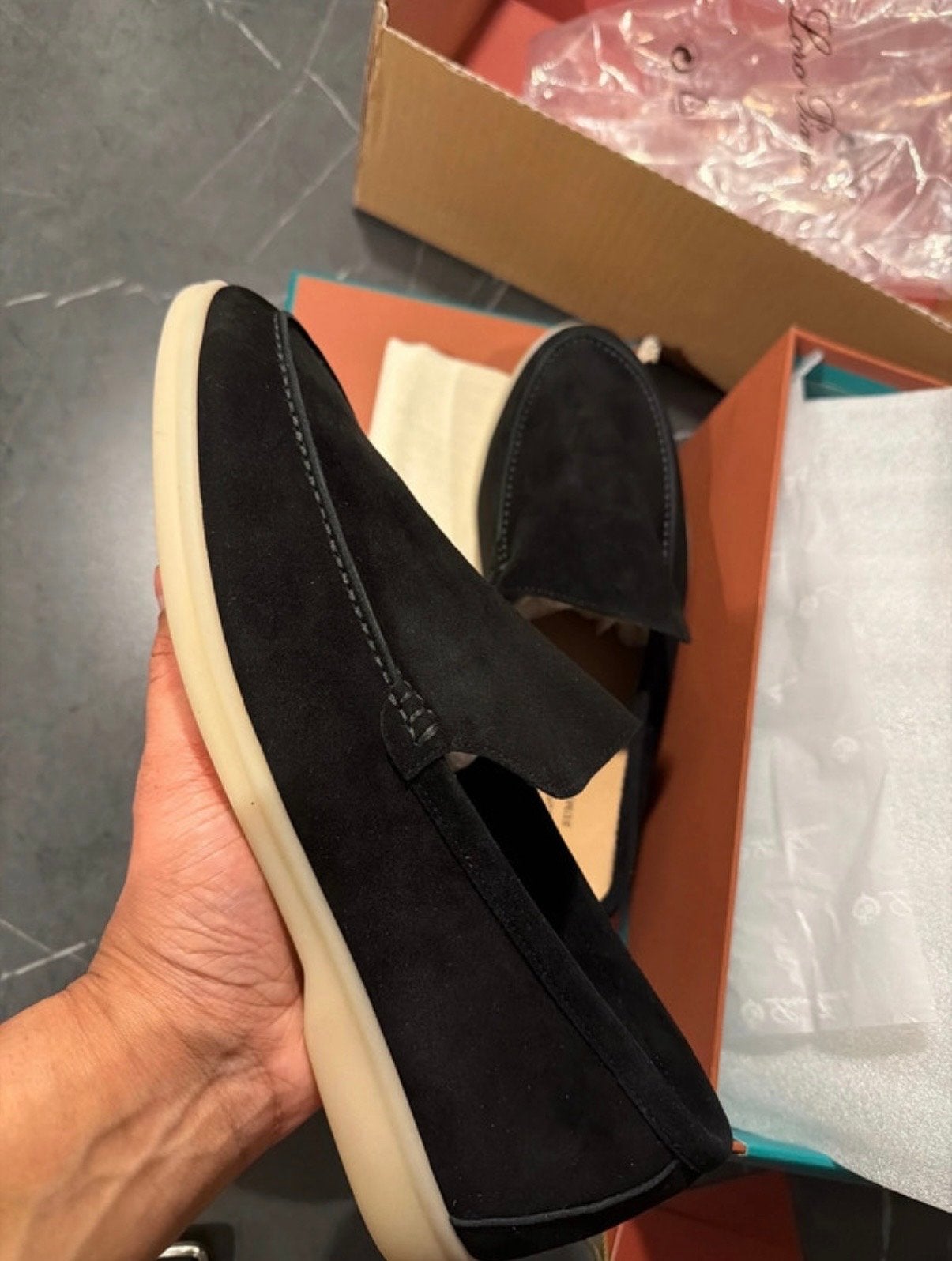Loro Piana Summer Walk Loafers - Zwart Suede -  Maat 44, Kleding | Heren, Loafers, Zwart, Nieuw, Ophalen of Verzenden