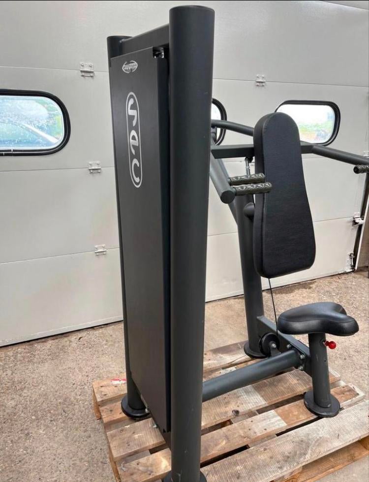 Panatta sec schouder press machine Black, Ophalen, Benen, Gebruikt, -