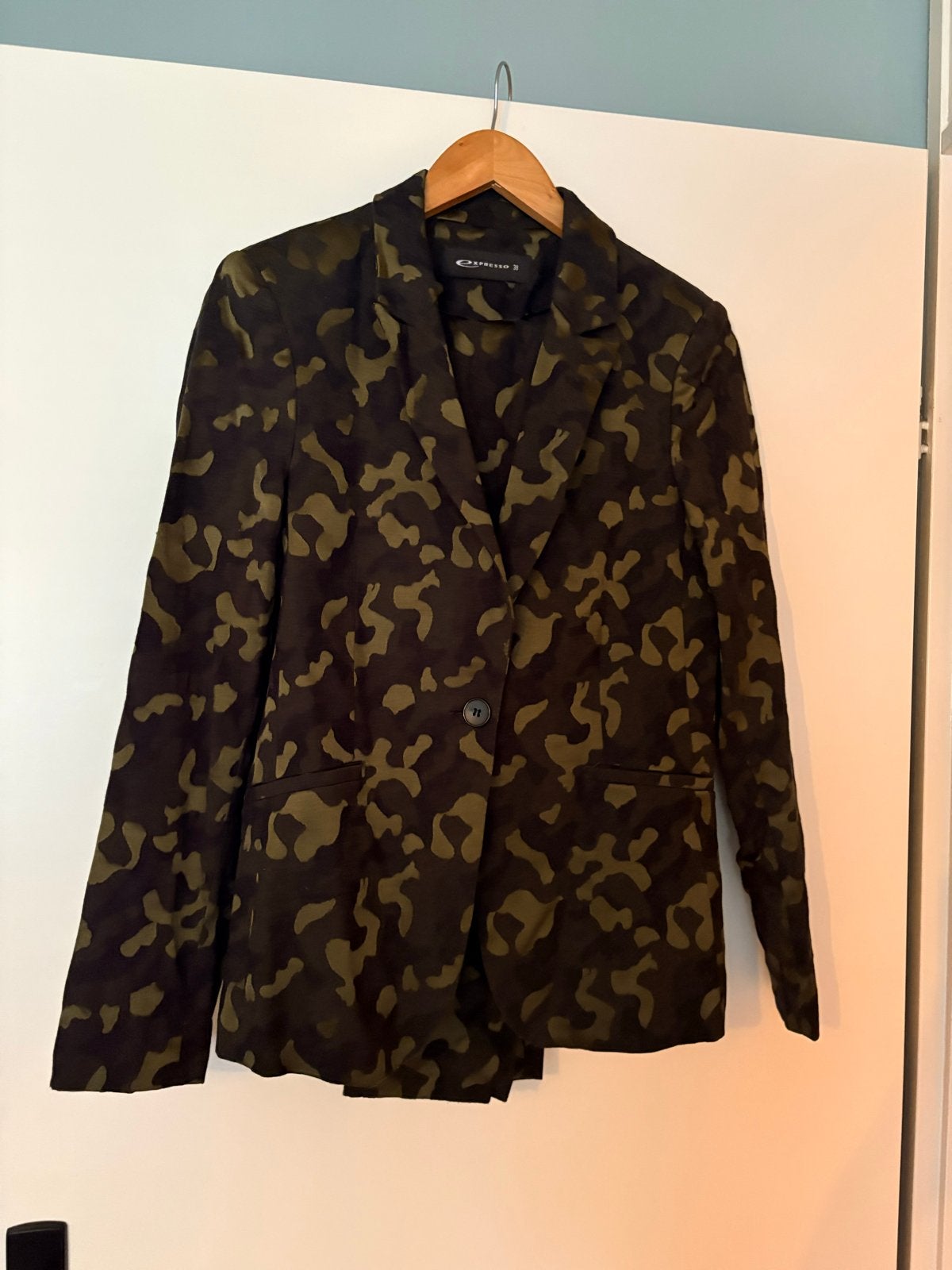 Expresso blazer en broek, maat 38, camouflageprint, Maat 38/40 (M), Kostuum of Pak, Ophalen of Verzenden, Gedragen