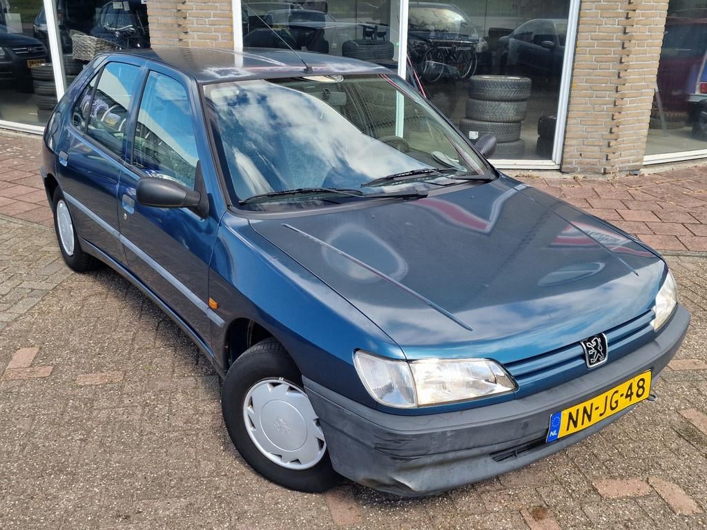 Peugeot 306 1.4 XN, Auto's, Peugeot, Stof, Zwart, 4 cilinders, Blauw