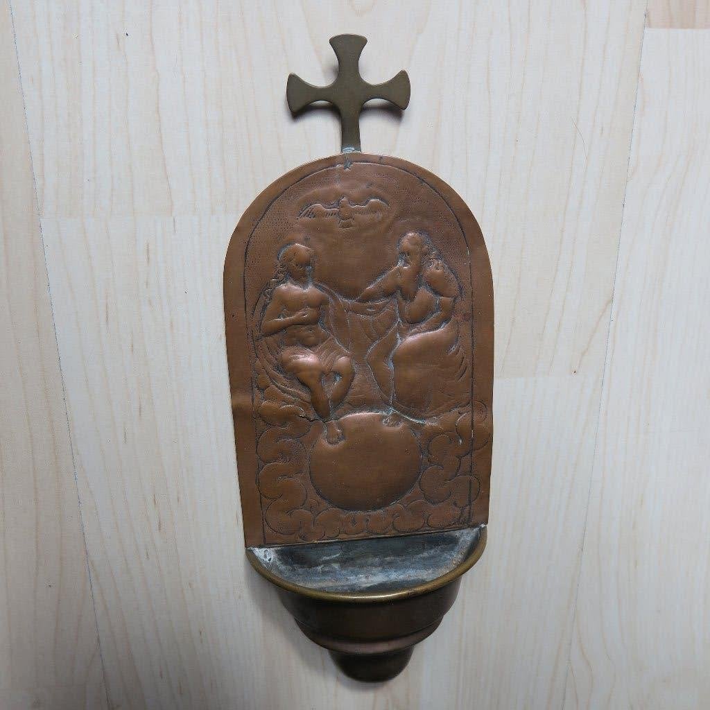 antiek wijwaterbakje met Heilige Drie Eenheid, Verzenden, Gebruikt, Overige typen, Christendom | Katholiek