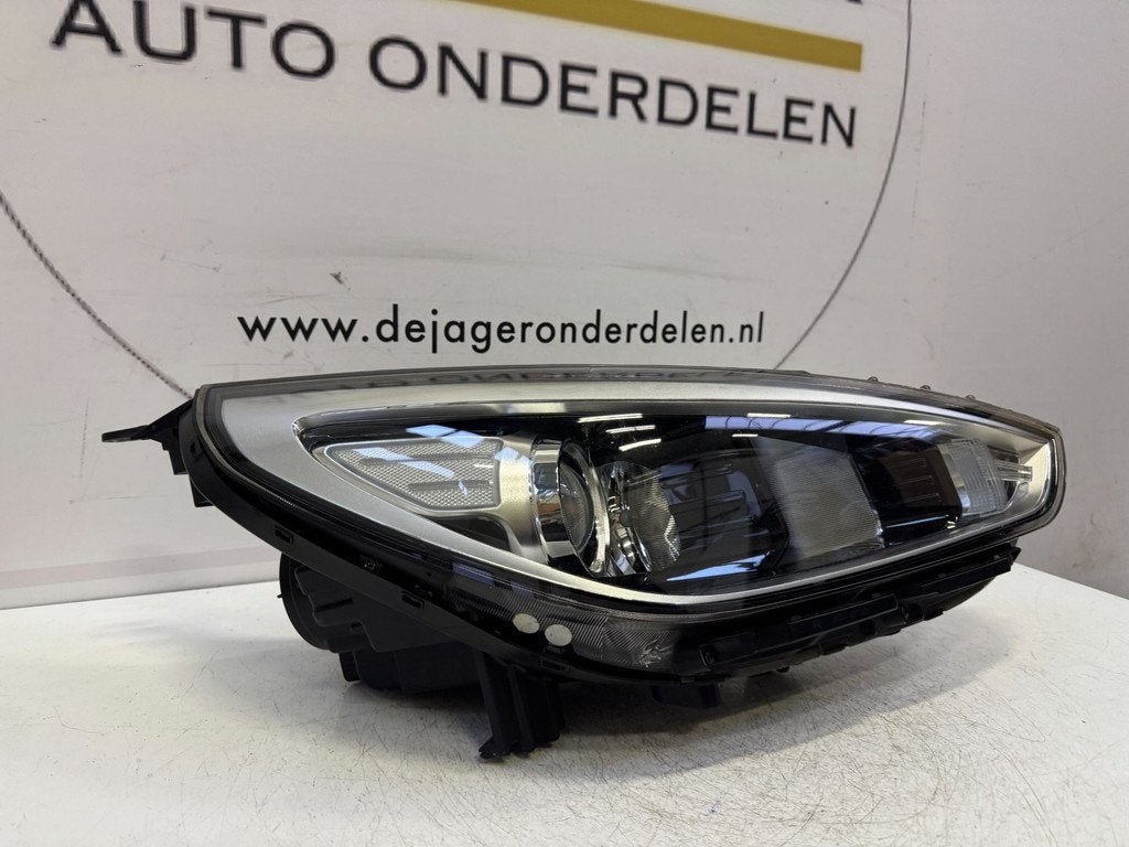 HYUNDAI I30 3 HALOGEEN LED KOPLAMP RECHTS 92102-G4020 2017-, Gebruikt, Heolleung-ro 12
06797  Seoul, Ophalen of Verzenden, Info@hyundai.com