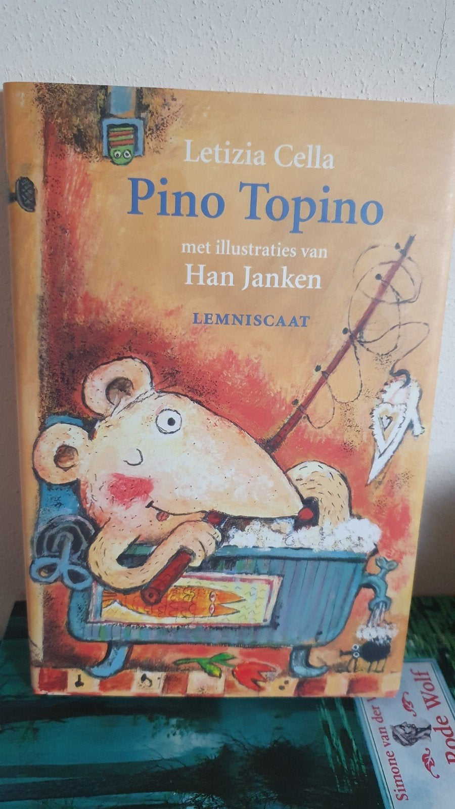 Pino Topino: Een Sprookje vanuit een Ongewone Invalshoek, Verzenden, Zo goed als nieuw, Letizia Cella, Sprookjes