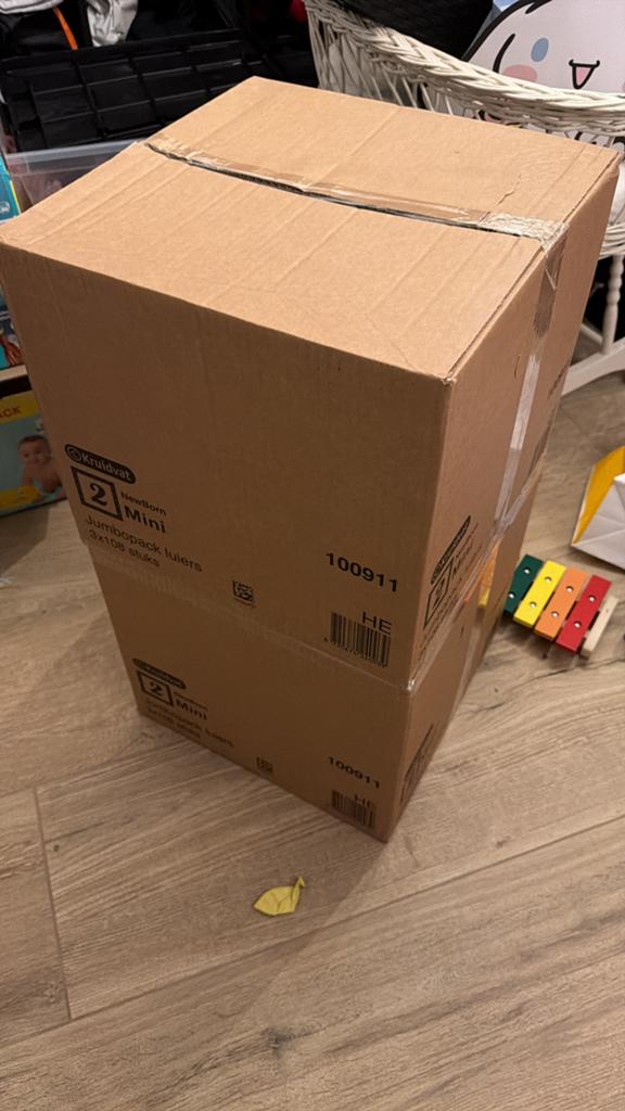 Kruidvat luiers maat 2., Kinderen en Baby's, Babykleding | Overige, Ophalen of Verzenden, Nieuw, Jongetje of Meisje